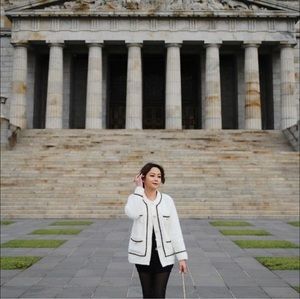 Meet your Posher, Thư